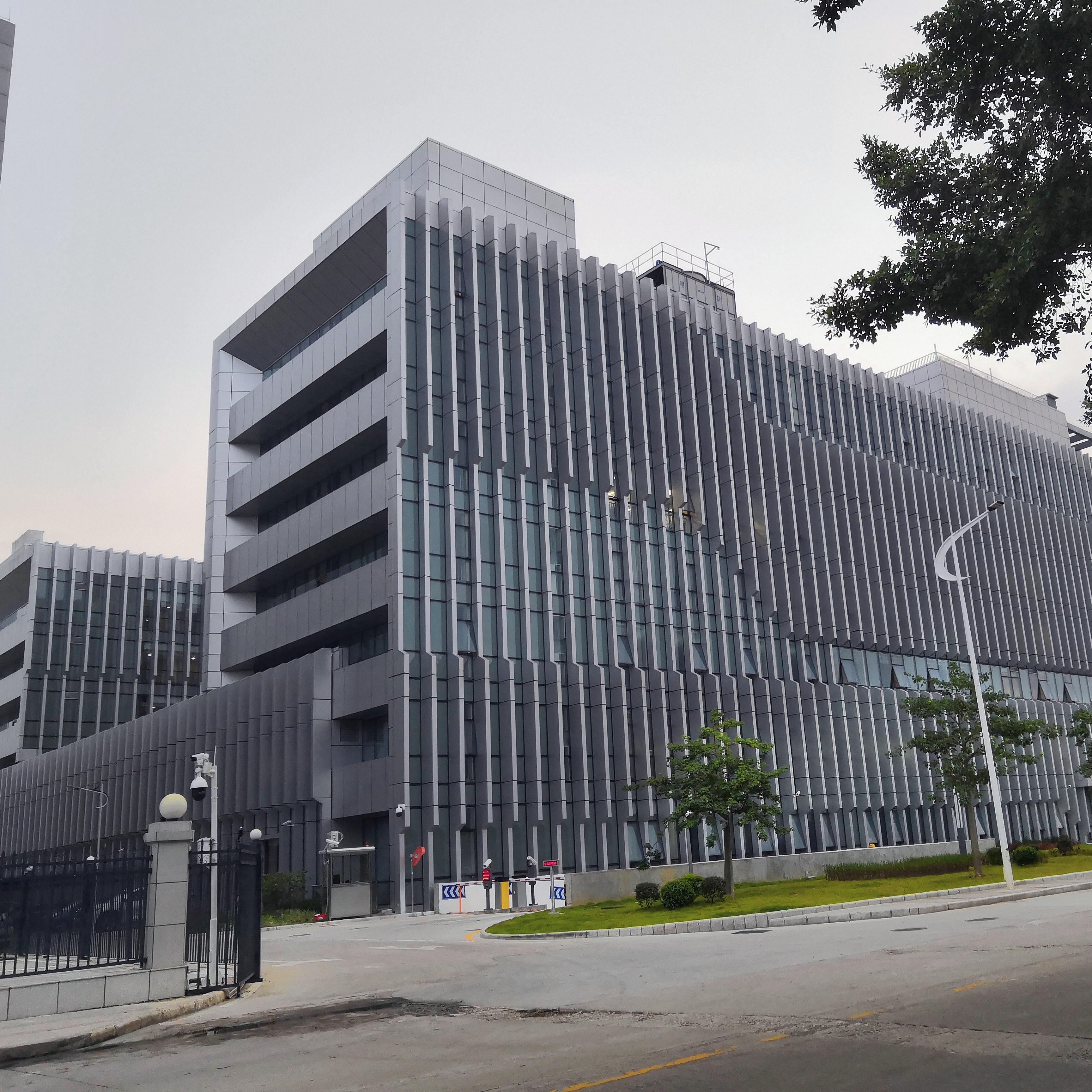 广州白云国际机场综合信息大楼